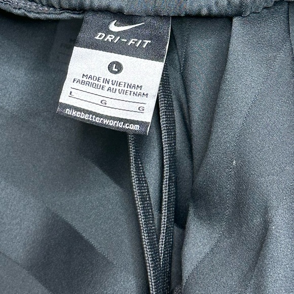 Nike Dri-Fit Athletic Running Short - Picture 3 of 5